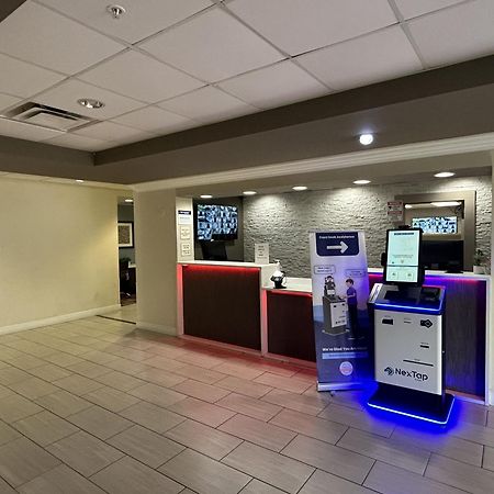 Airport Inn Форт-Маєрс Екстер'єр фото