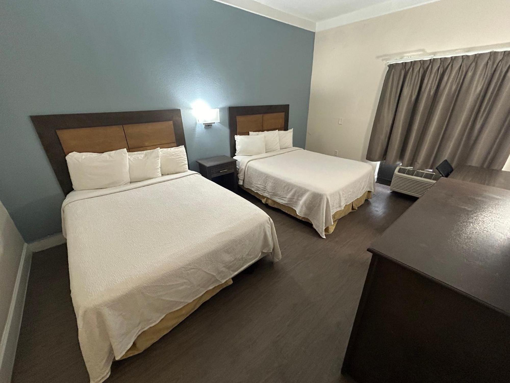 Airport Inn Форт-Маєрс Екстер'єр фото